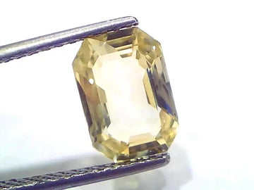 3.95 Ct GII Certified Unheated Untreated Natural Ceylon Yellow Sapphire AA