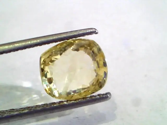 4.00 Ct 6.5 Ratti Unheated Untreated Natural Ceylon Yellow Sapphire
