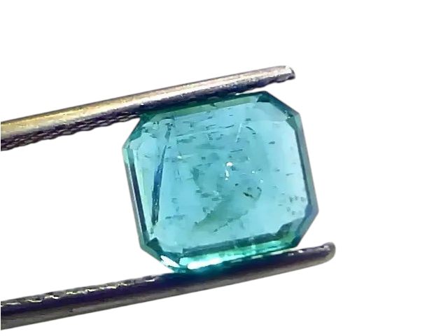 3.85 Ct IGI Certified Untreated Natural Zambian Emerald Gemstone - Venus Gems
