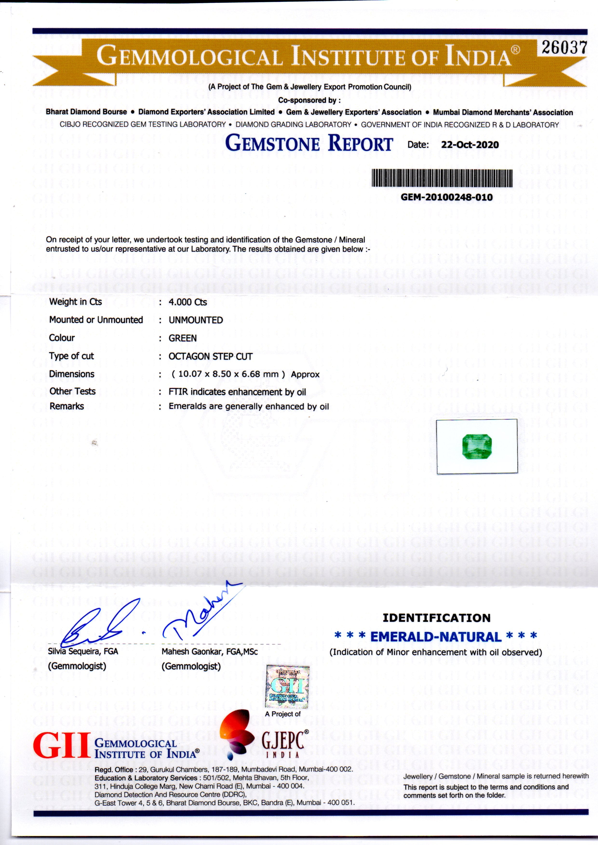Émeraudes zambiennes naturelles non traitées certifiées GII 4,00 Ct AA