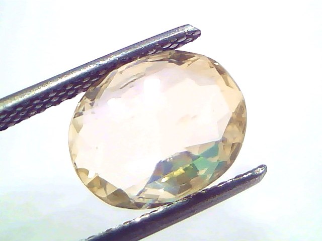 4.00 Carat 4.4 Ratti IGI Certified Yellow Sapphire Pukhraj Unheated Stone