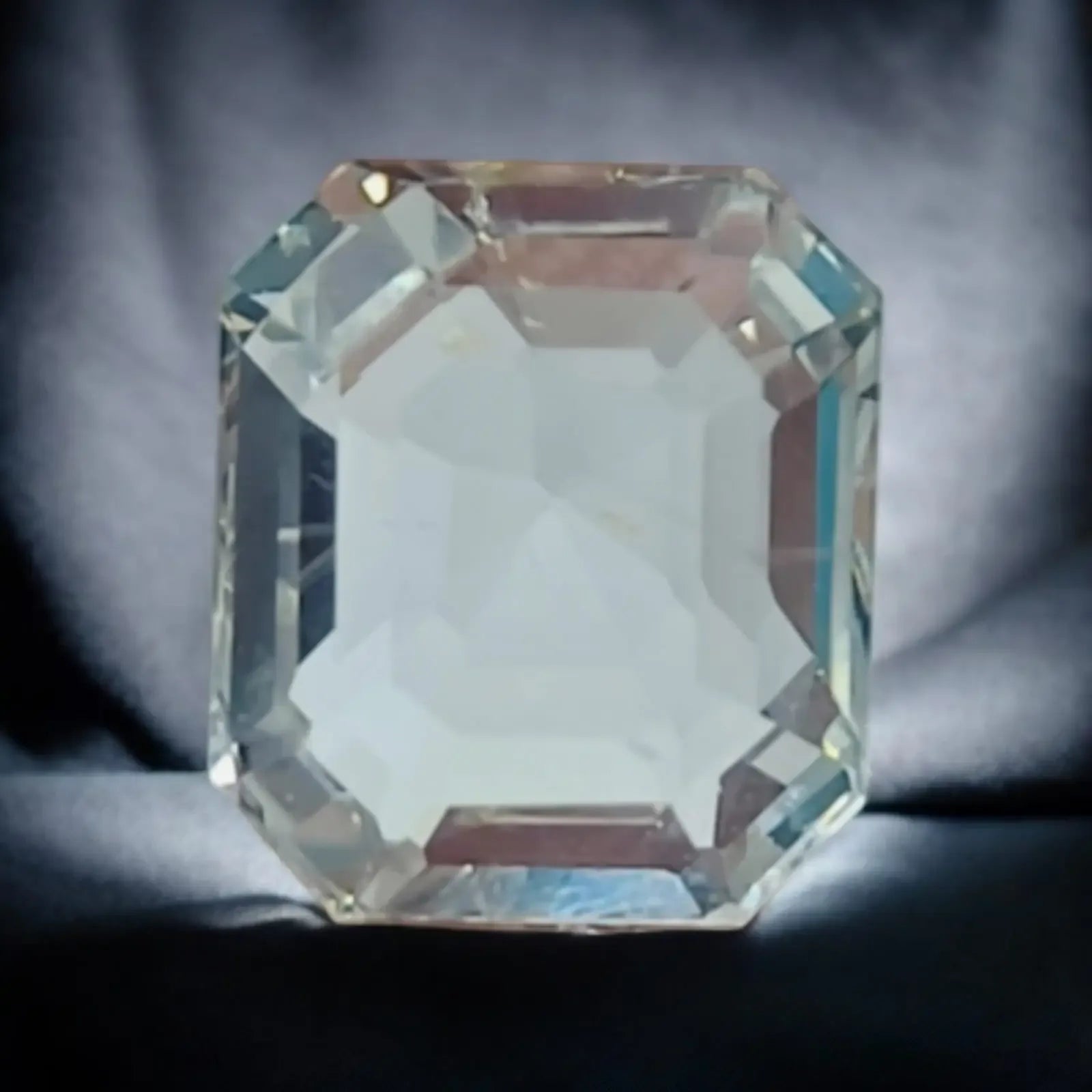4.03 Ct IGI Certified Unheated Untreated Natural Ceylon White Pukhraj Sapphire - Venus Gems