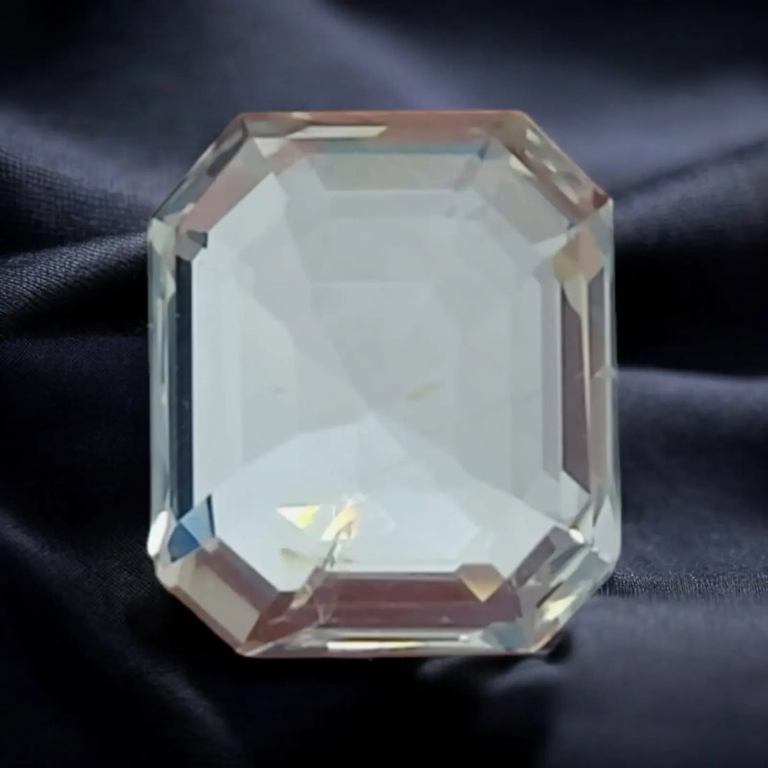 4.03 Ct IGI Certified Unheated Untreated Natural Ceylon White Pukhraj Sapphire - Venus Gems