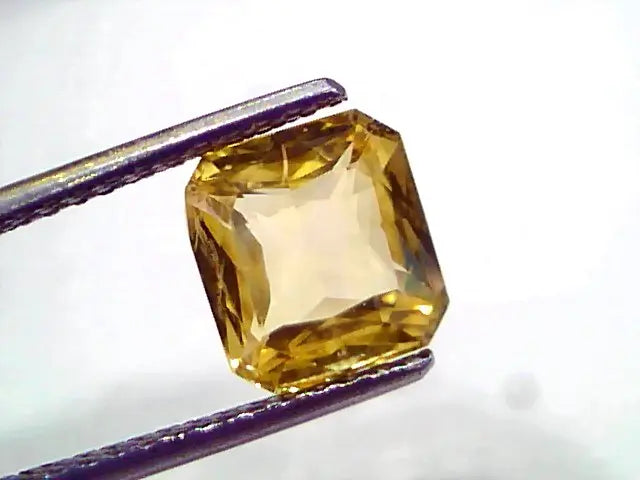 4.03 Ct IGI Certified Unheated Untreated Natural Ceylon Yellow Sapphire AAA