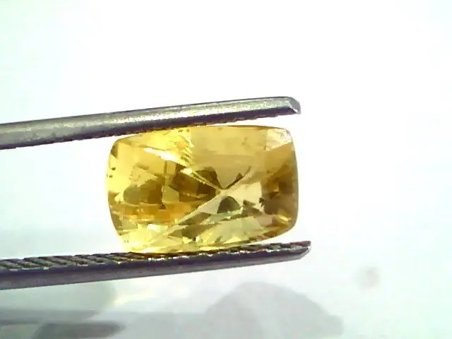 4.03 Ct 6.7 Ratti Unheated Untreated Natural Ceylon Yellow Sapphire