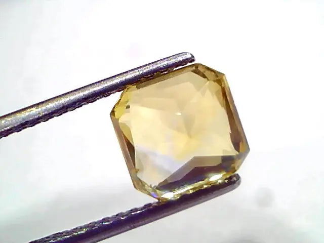 4.05 Ct IGI Certified Unheated Untreated Natural Ceylon Yellow Sapphire AAA