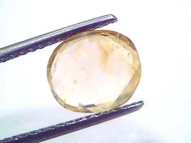 4.07 Carat 4.47 Ratti IGI Certified Yellow Sapphire Pukhraj Unheated Stone
