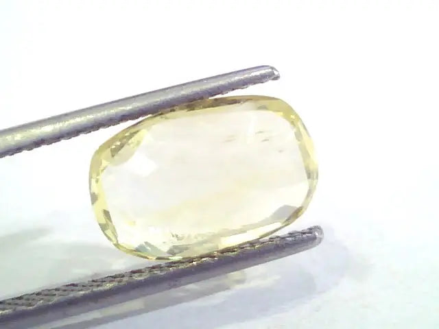 4.10 Ct 6.9 Ratti Unheated Untreated Natural Ceylon Yellow Sapphire