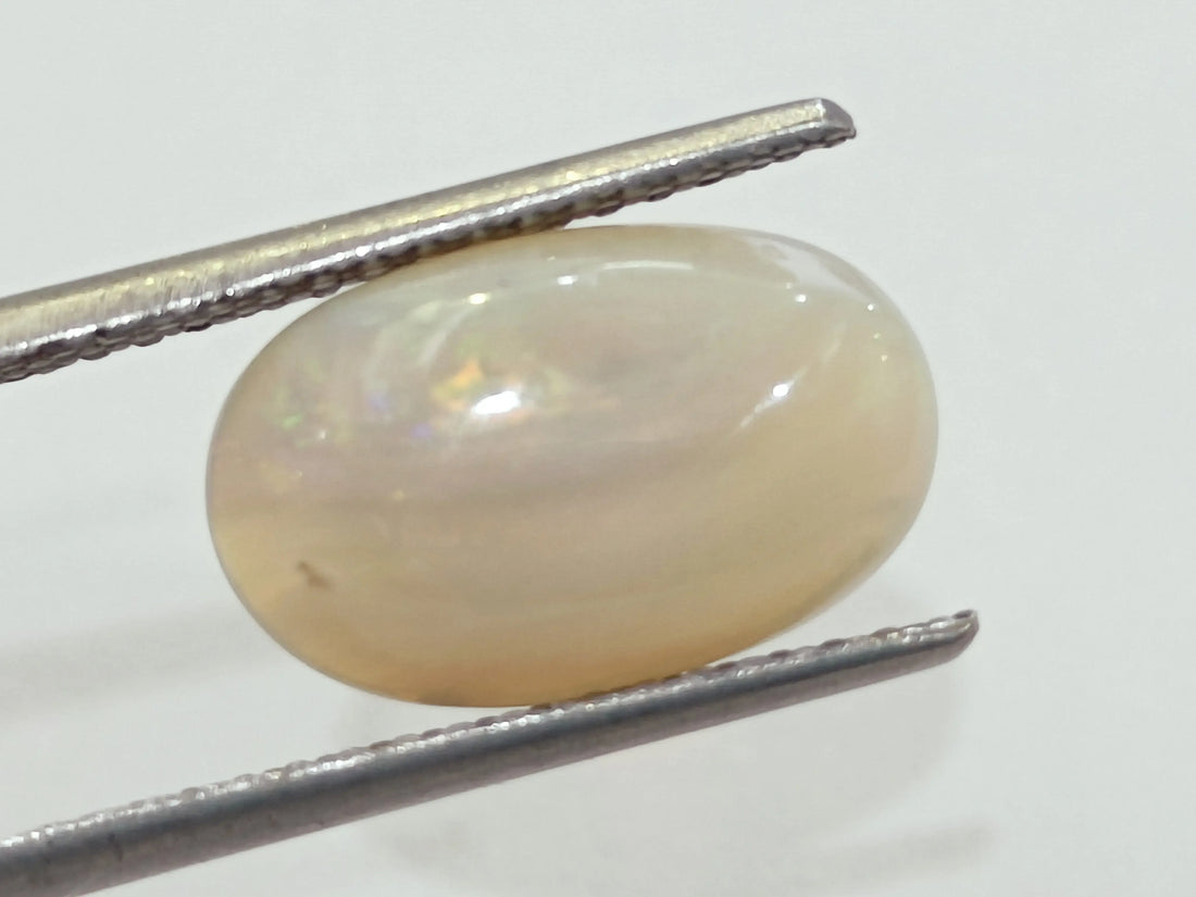4.14 Ct Untreated Natural Australian Fire Opal Gemstone - Venus Gems