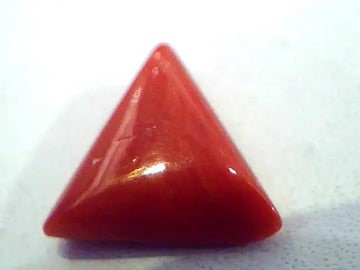 4.27 Carat Natural Italian Triangle Red Coral Moonga Gemstone