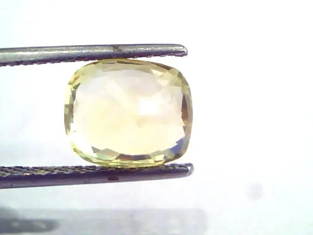 4.35 Ct 7.25 Ratti Unheated Untreated Natural Ceylon Yellow Sapphire