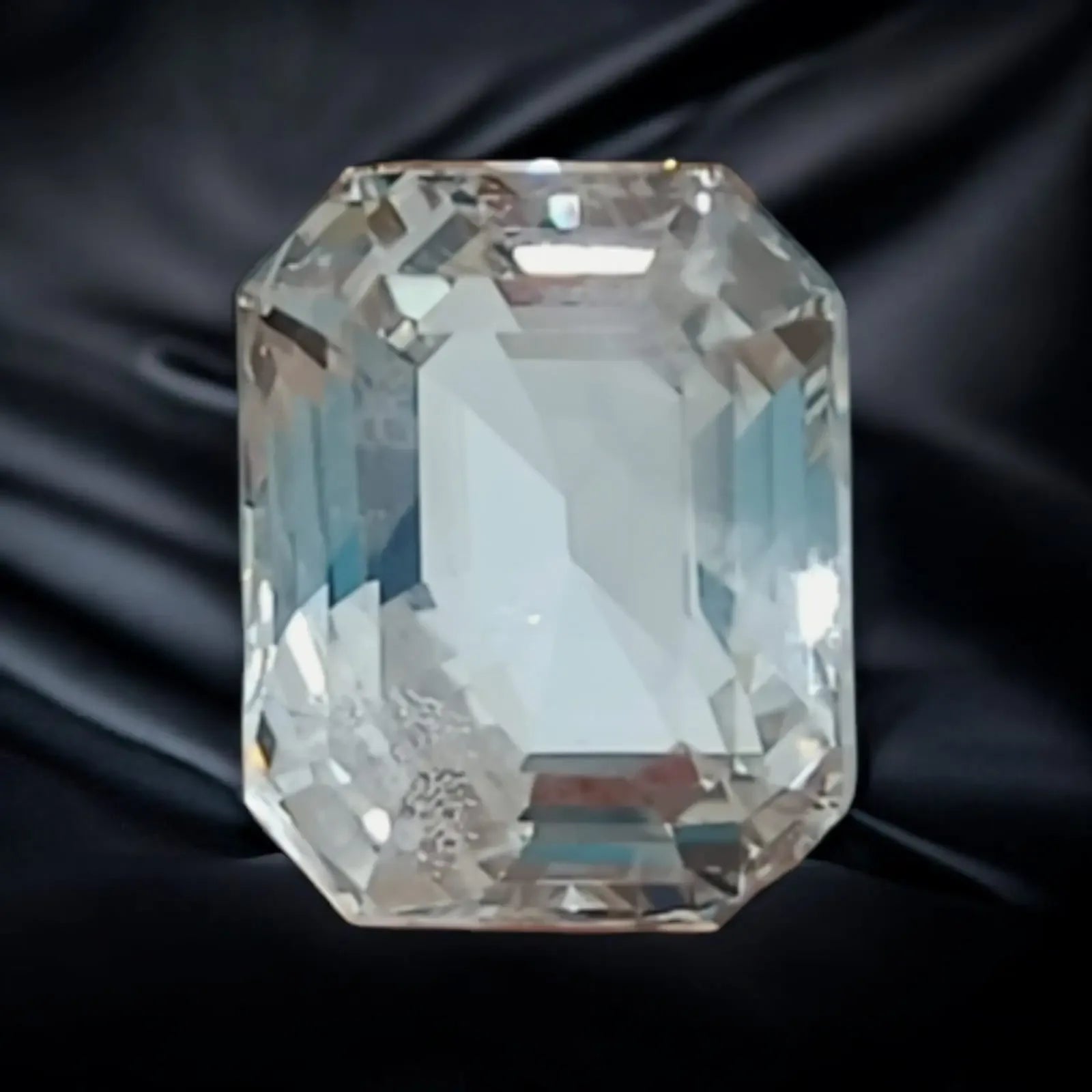 4.53 Ct IGI Certified Unheated Untreated Natural Ceylon White Pukhraj Sapphire - Venus Gems