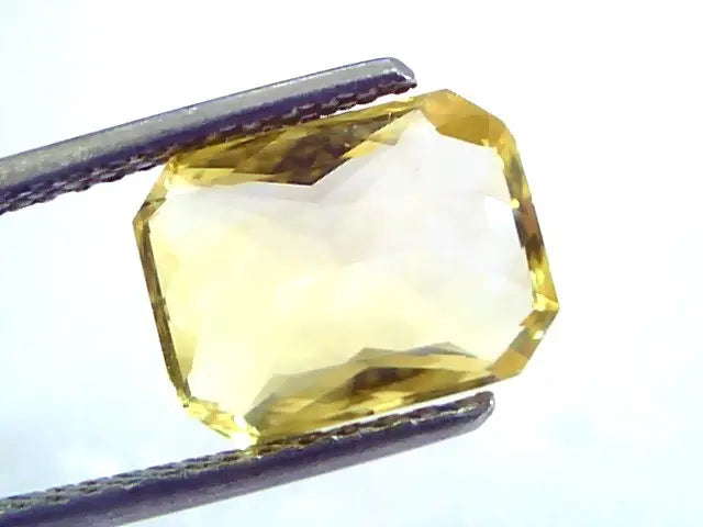 4.57 Ct IGI Certified Unheated Untreated Natural Ceylon Yellow Sapphire AAA