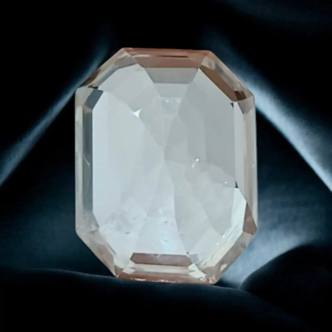 4.68 Ct IGI Certified Unheated Untreated Natural White Sapphire Gems AAA - Venus Gems