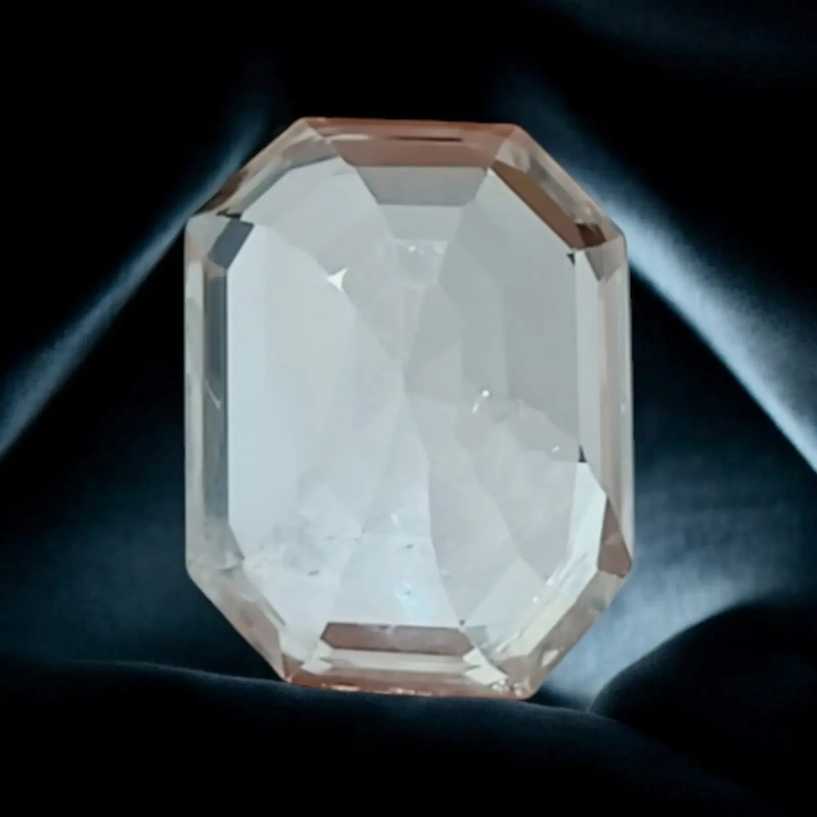 4.68 Ct IGI Certified Unheated Untreated Natural White Sapphire Gems AAA - Venus Gems