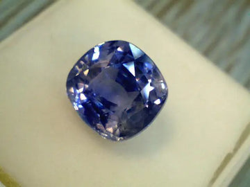 4.72 CARAT VVS UNHEATED UNTREATED NATURAL CEYLON BLUE SAPPHIRE