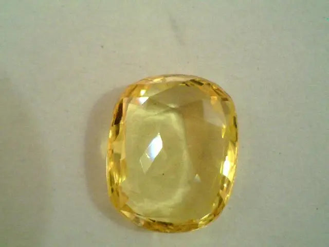 4.75 CT TOP GRADE UNHEATED NATURAL CEYLON YELLOW SAPPHIRE A+++++
