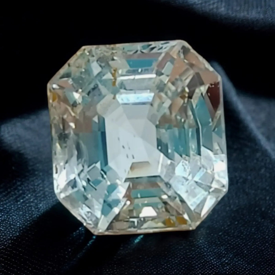 4.93 Ct IGI Certified Unheated Untreated Natural Ceylon White Sapphire AA - Venus Gems