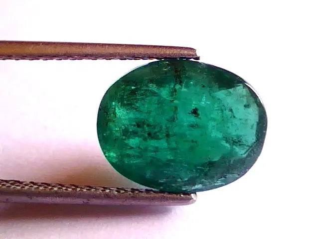 5.31 Ct Untreated Natural Zambian Green Emerald Gemston (Panna)