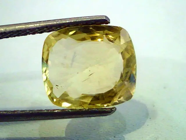 5.57 Ct GII Certified Unheated Natural Ceylon Yellow Sapphire/Pukhraj AAA