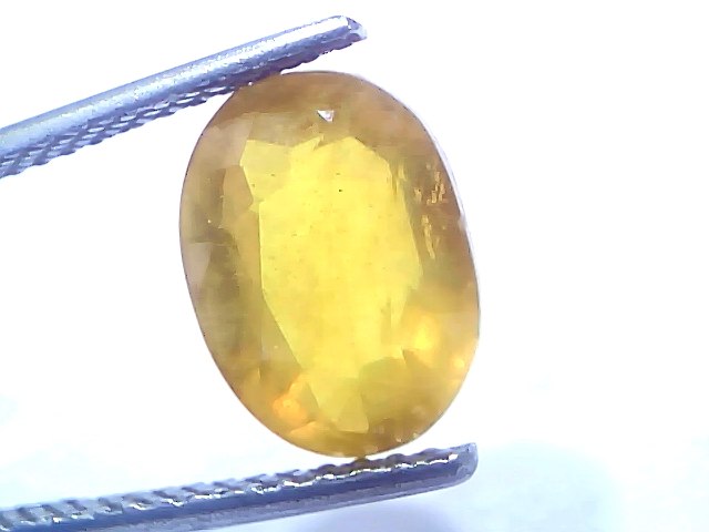 5.61 Carat 6.16 Ratti Certified Natural Yellow Sapphire Pukhraj Stone (Heated)