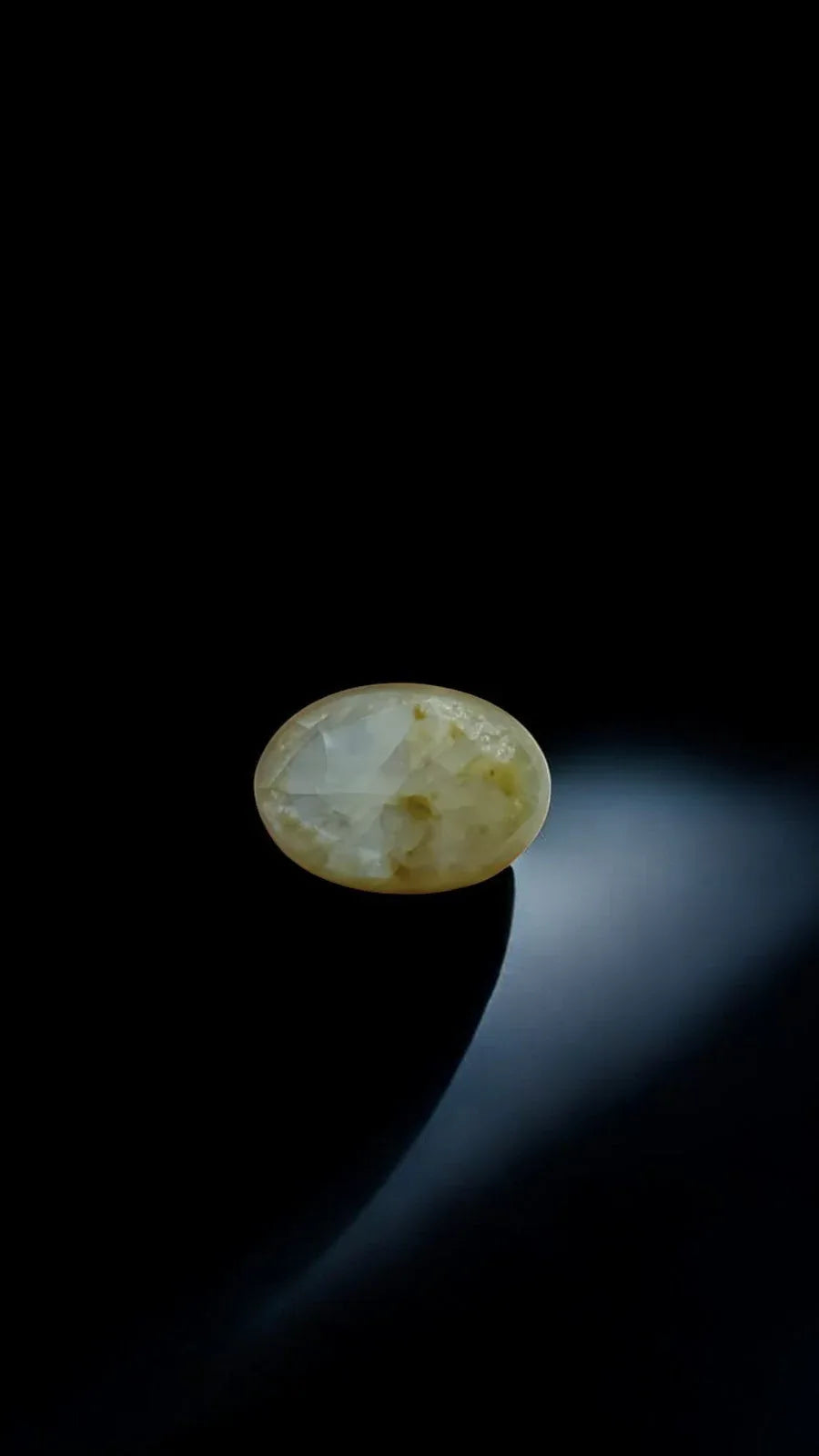 6.08 Ct Certified Untreated Natural Chrysoberyl Cats Eye Lehsunia AA - Venus Gems