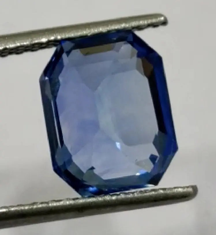 6.00 Ct GII Certified Unheated Untreated Natural Ceylon Blue Sapphire AAAAA