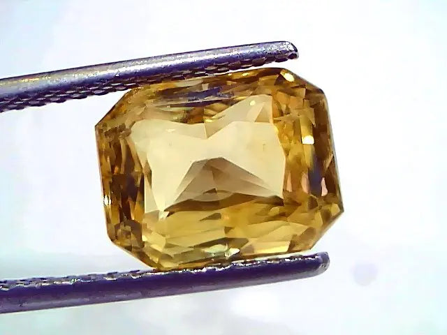6.56 Ct IGI Certified Unheated Untreated Natural Ceylon Yellow Sapphire AAA