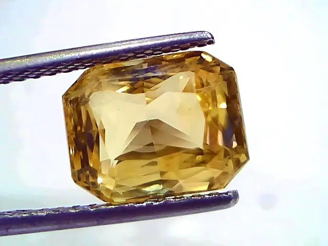 6.56 Ct IGI Certified Unheated Untreated Natural Ceylon Yellow Sapphire AAA