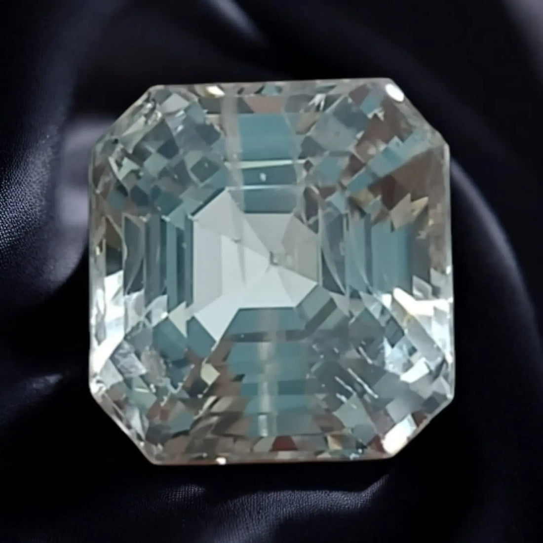 6.66 Ct IGI Certified Unheated Untreated Natural Premium White Sapphire AAA - Venus Gems