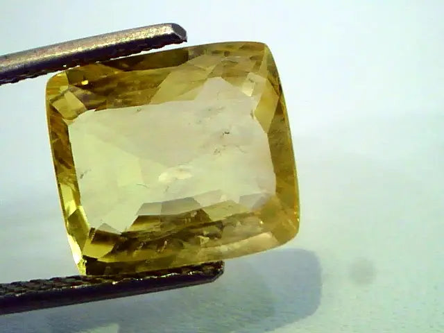 6.81 Ct Unheated Untreated IGI Certified Natural Ceylon Yellow Sapphire AAA