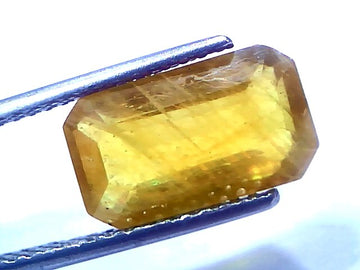 6.85 Carat 7.52 Ratti Certified Natural Yellow Sapphire Pukhraj Stone (Heated)