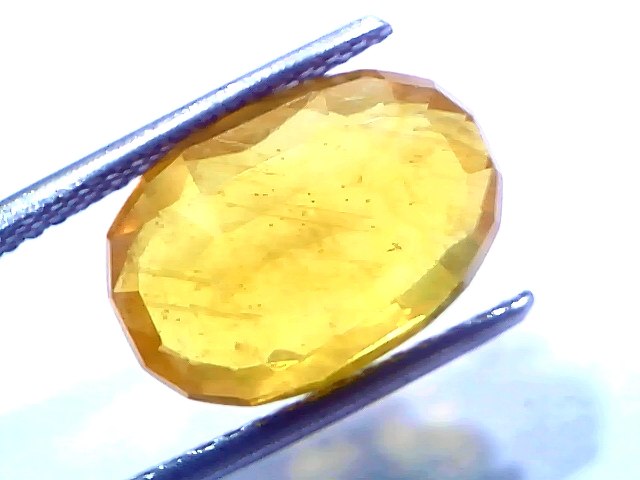 7.39 Carat 8.12 Ratti Certified Natural Yellow Sapphire Pukhraj Stone (Heated)