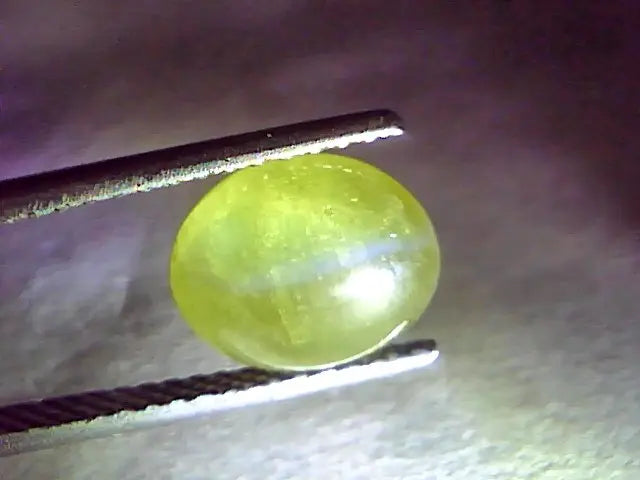 7.58 Ct IGI Certified Untreated Natural Ceylon Chrysoberyl Cats Eye Stone