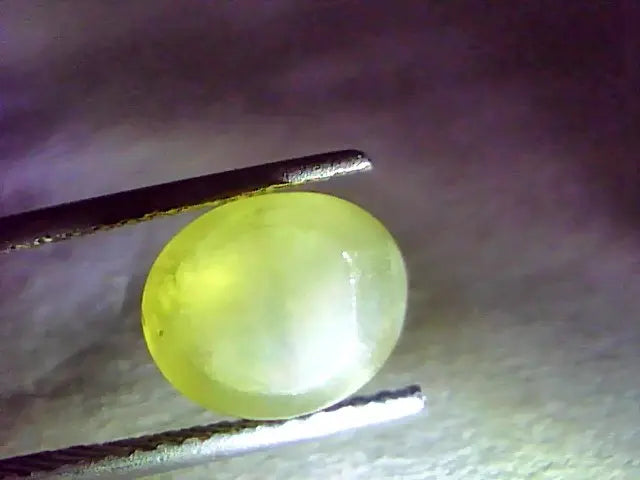 7.58 Ct IGI Certified Untreated Natural Ceylon Chrysoberyl Cats Eye Stone