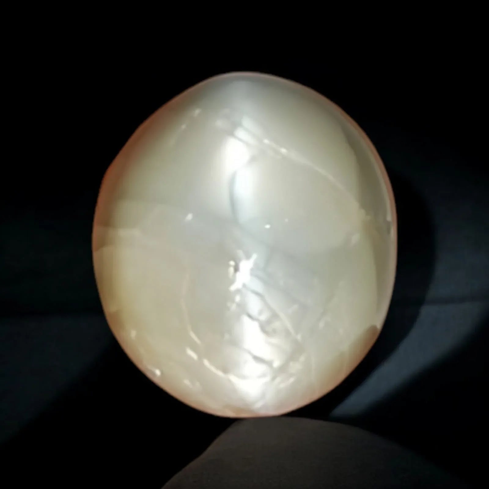 7.66 Ct Certified Untreated Natural Chrysoberyl Cats Eye Lehsunia - Venus Gems