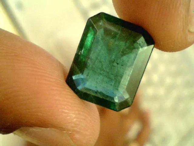 8.59 Ct Premium Colour & Transperent Natural Untreated Emerald