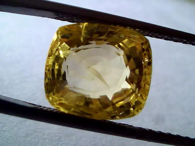 8.85 Ct Unheated Untreted Natural Ceylon Yellow Sapphire Pukhraj
