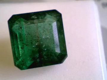 9.41 CARAT NATURAL ZAMBIAN EMERALD,PREMIUM COLOUR A++++