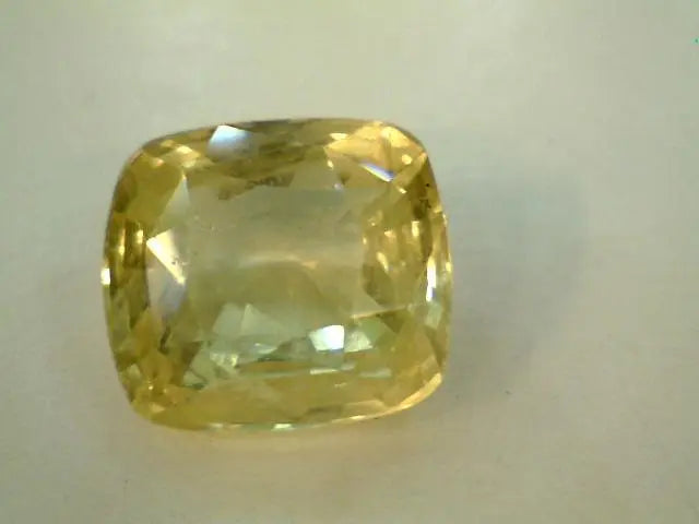 8.54 CARAT UNHEATED UNTREATED NATURAL YELLOW SAPPHIRE GEMSTONE