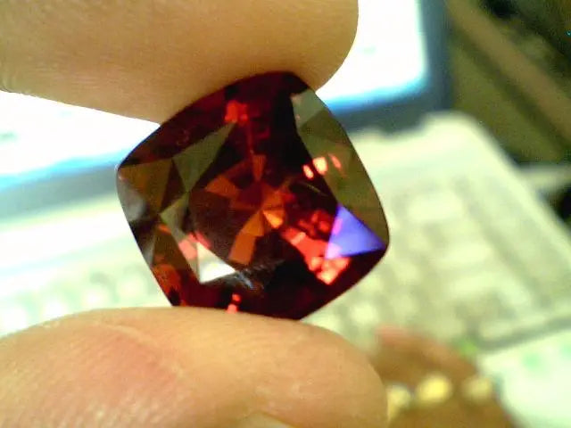 Huge 13.75 Carat Untreated Natural Ceylon Hessonite-Gomedh