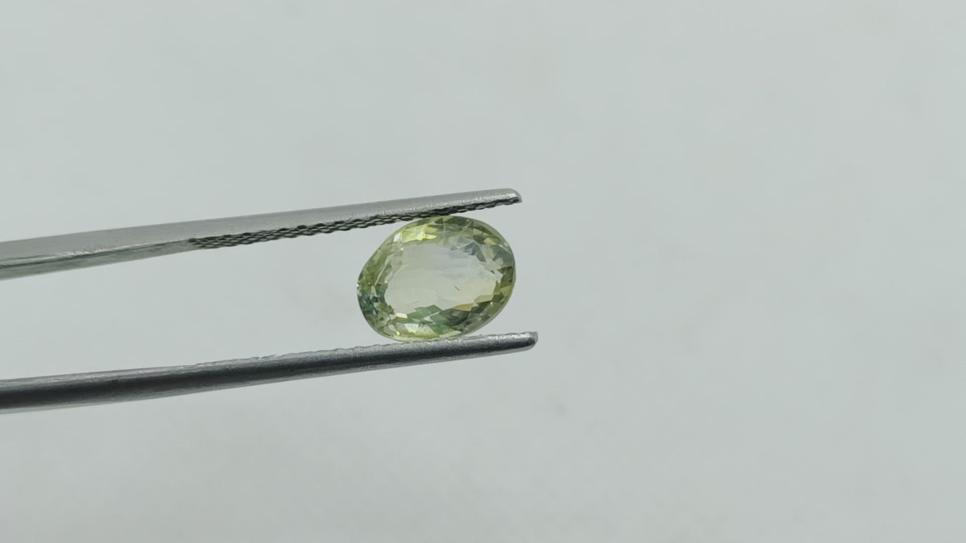 3.40 Ct Unheated Untreated Natural Ceylon Yellow Blue Pitambari Sapphire