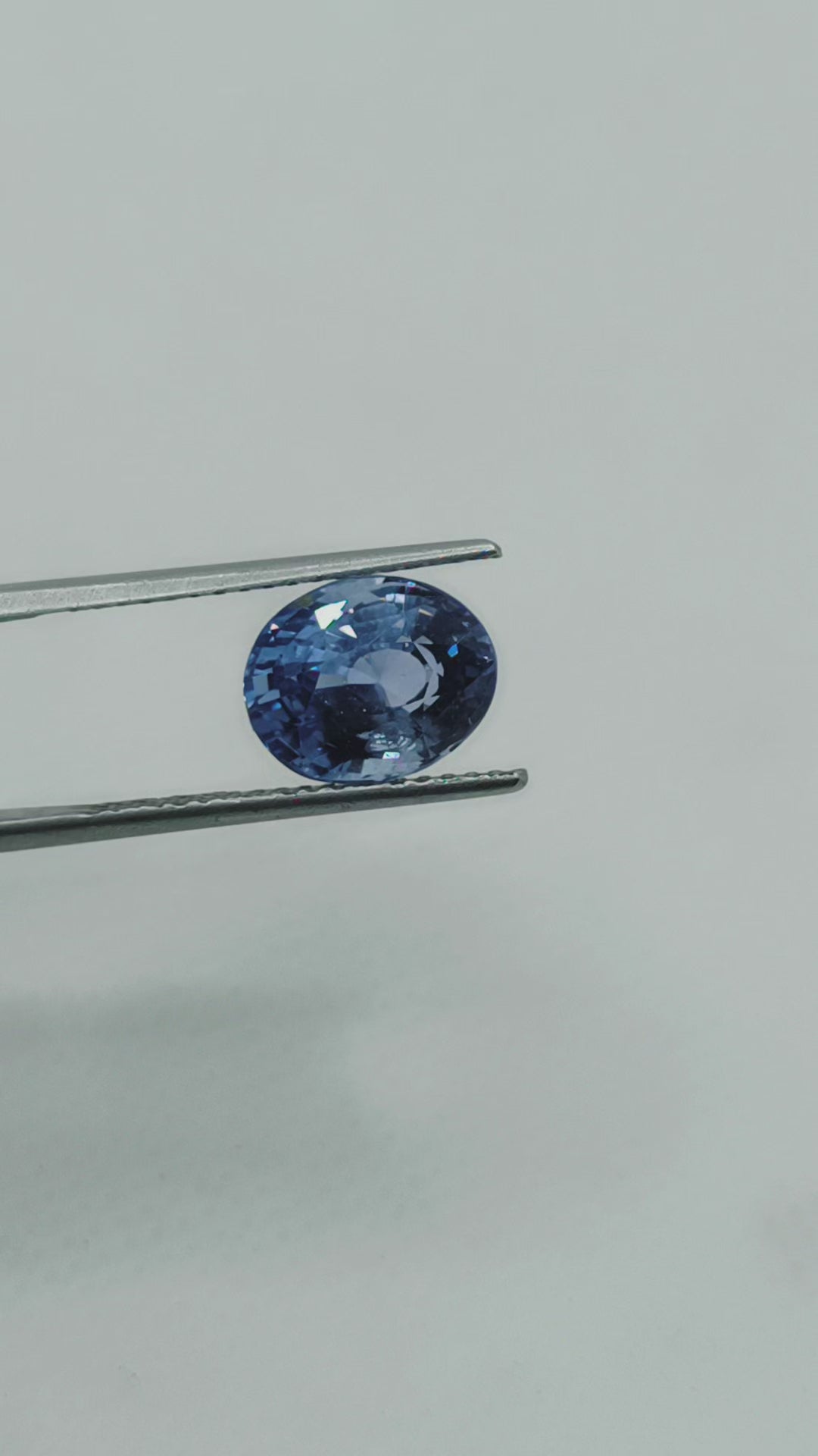 6.50 Ct IGI Certified Unheated Untreated Natural Ceylon Blue Sapphire AA