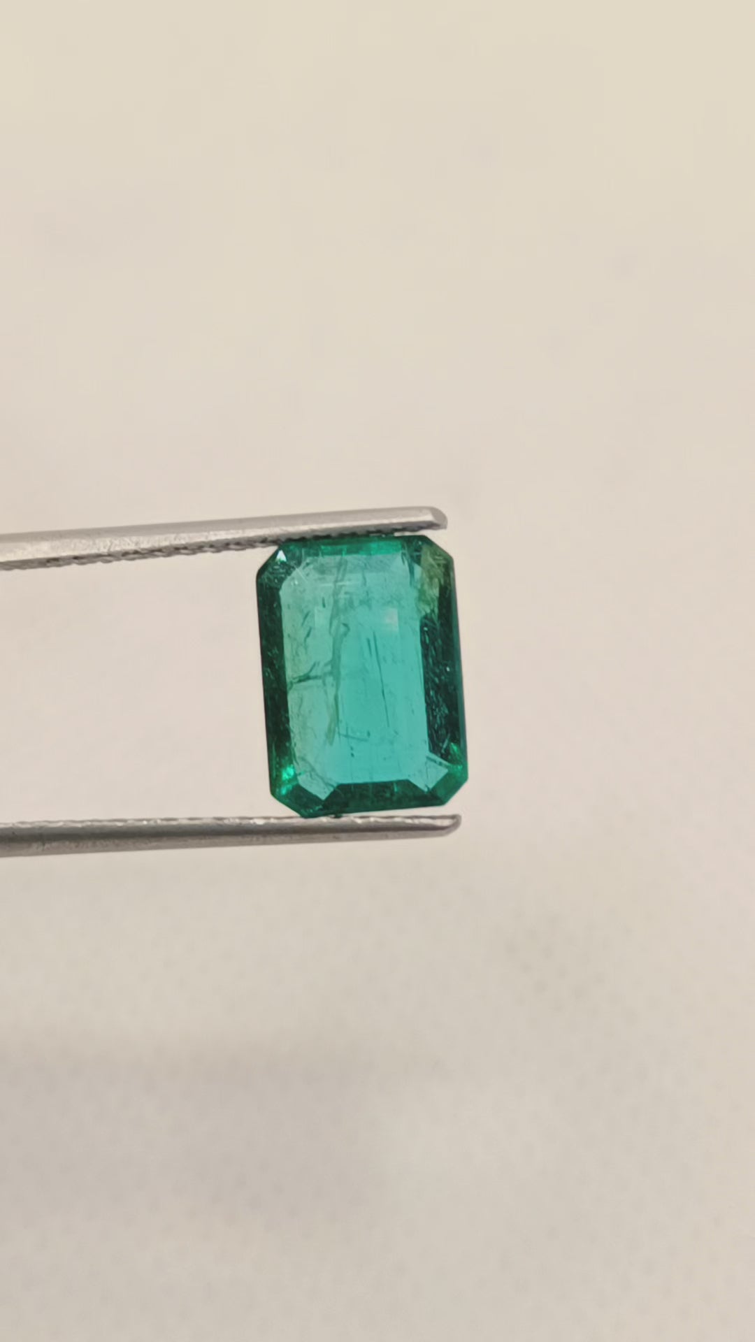 4.25 Ct GII Certified Untreated Natural Zambian Emerald Gems AAA