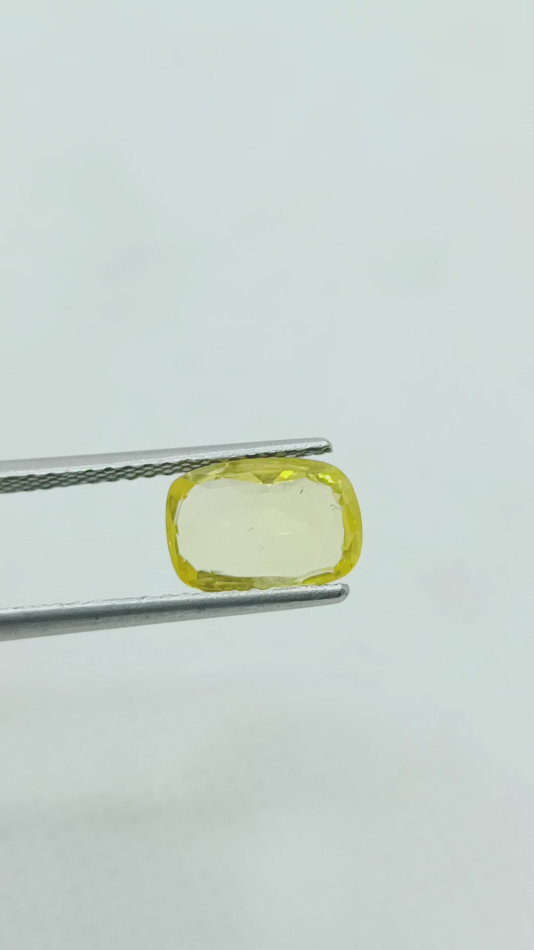 3.01 Ct GII Certified Unheated Untreated Natural Ceylon Yellow Sapphire