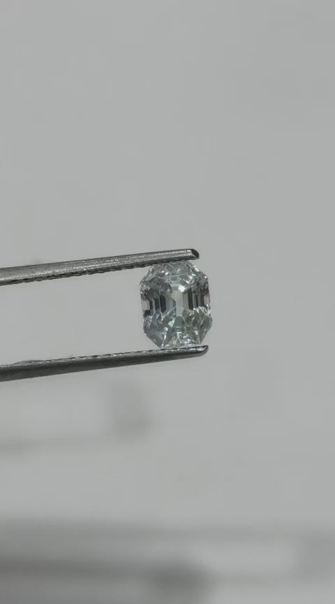 2.61 Ct IGI Certified Unheated Untreated Natural Ceylon White Sapphire